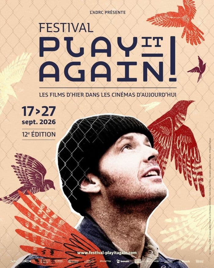 Affiche, 👁️🧏🏾festival Play IT Again 2026 • Ciné-Inclusif ★ Quand la MER Monte + Rencontre avec Yolande Moreau (SME/AD + LSF)