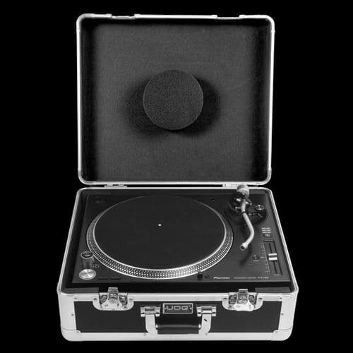 UDG U 93016 SL Ultimate Pick Foam Flight Case Multi Format Turntable Silve